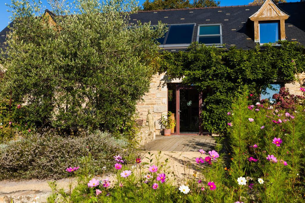 Bed And Breakfast La Fontaine Blanche Melgven Екстериор снимка