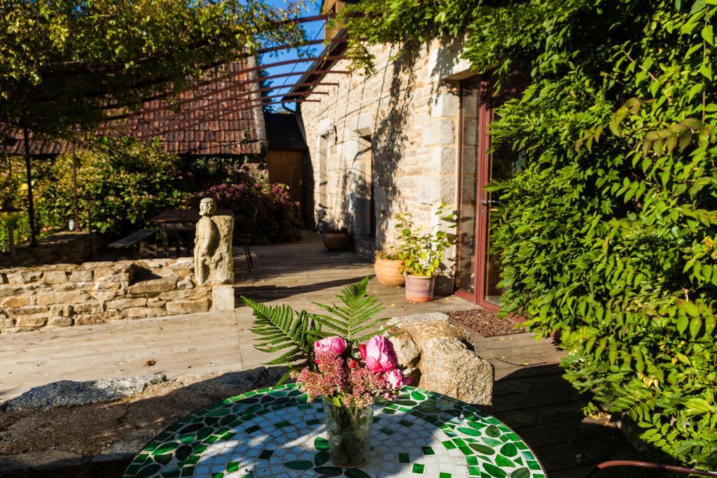 Bed And Breakfast La Fontaine Blanche Melgven Екстериор снимка